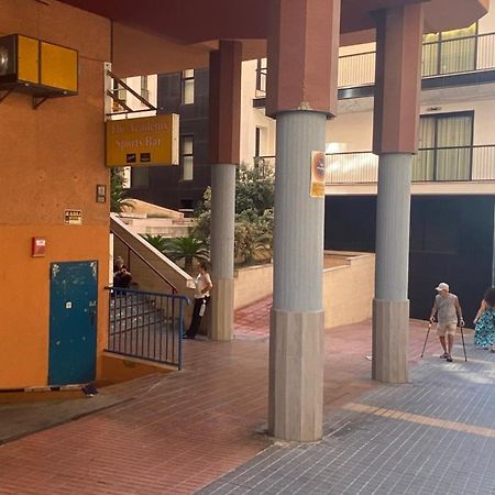 Solymar Poniente Apartamento Recien Reformado A 3 Min De Playa Poniente Y Del Centro Parking Opcional Benidorm Zewnętrze zdjęcie