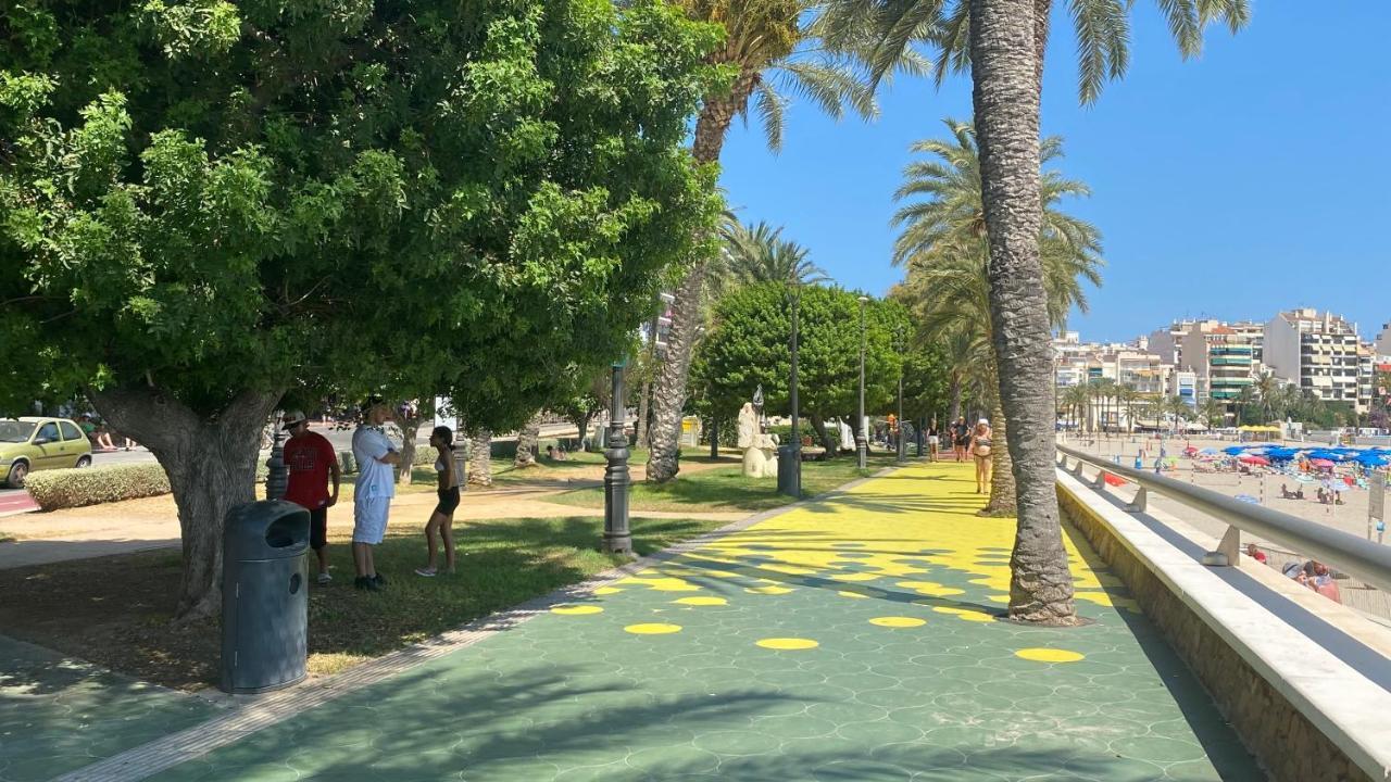 Solymar Poniente Apartamento Recien Reformado A 3 Min De Playa Poniente Y Del Centro Parking Opcional Benidorm Zewnętrze zdjęcie
