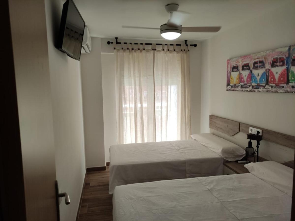 Solymar Poniente Apartamento Recien Reformado A 3 Min De Playa Poniente Y Del Centro Parking Opcional Benidorm Zewnętrze zdjęcie